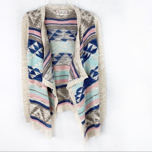 Pink Republic Other - [Pink Republic] Knit Pattern Cardigan